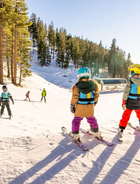 children in a ski lesson