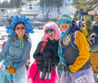 Luggi Foeger ski mo event ladies in costumes