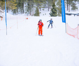 Luggi Foeger ski mo event kids at finish