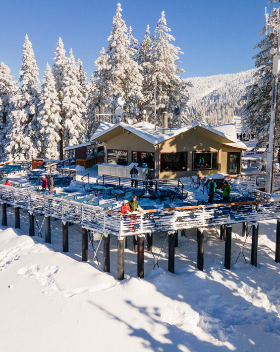 Season Pass holder Early Ups + Breakfast at Snowflake Lodge Diamond Peak Ski Resort