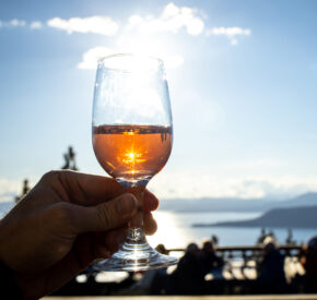 wine tasting at diamond peaks last tracks event